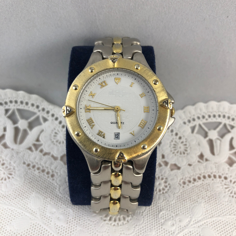 Croton Mens Gold Two Tone Date Watch Sharp looking